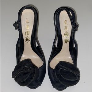 L.A.M.B. Sling back heels